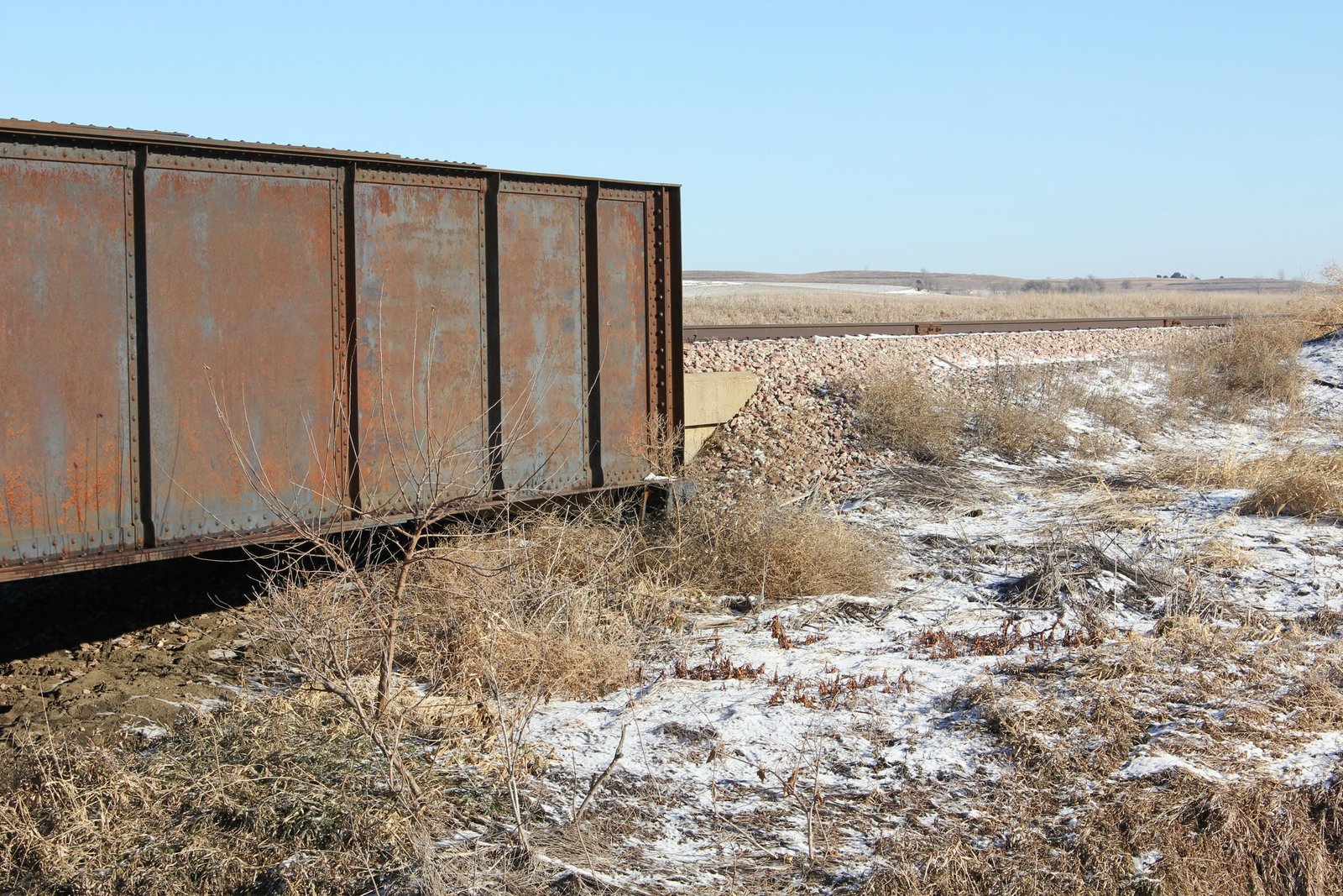 East abutment